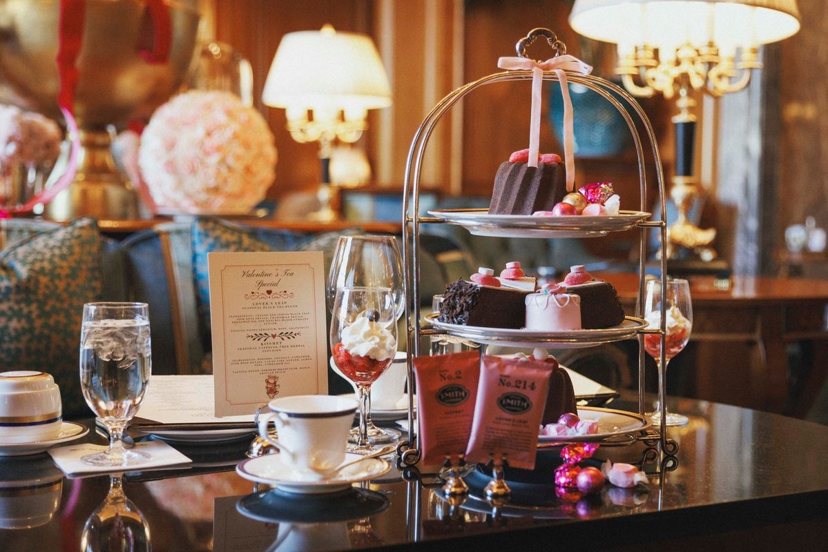 valentine's day tea table scape