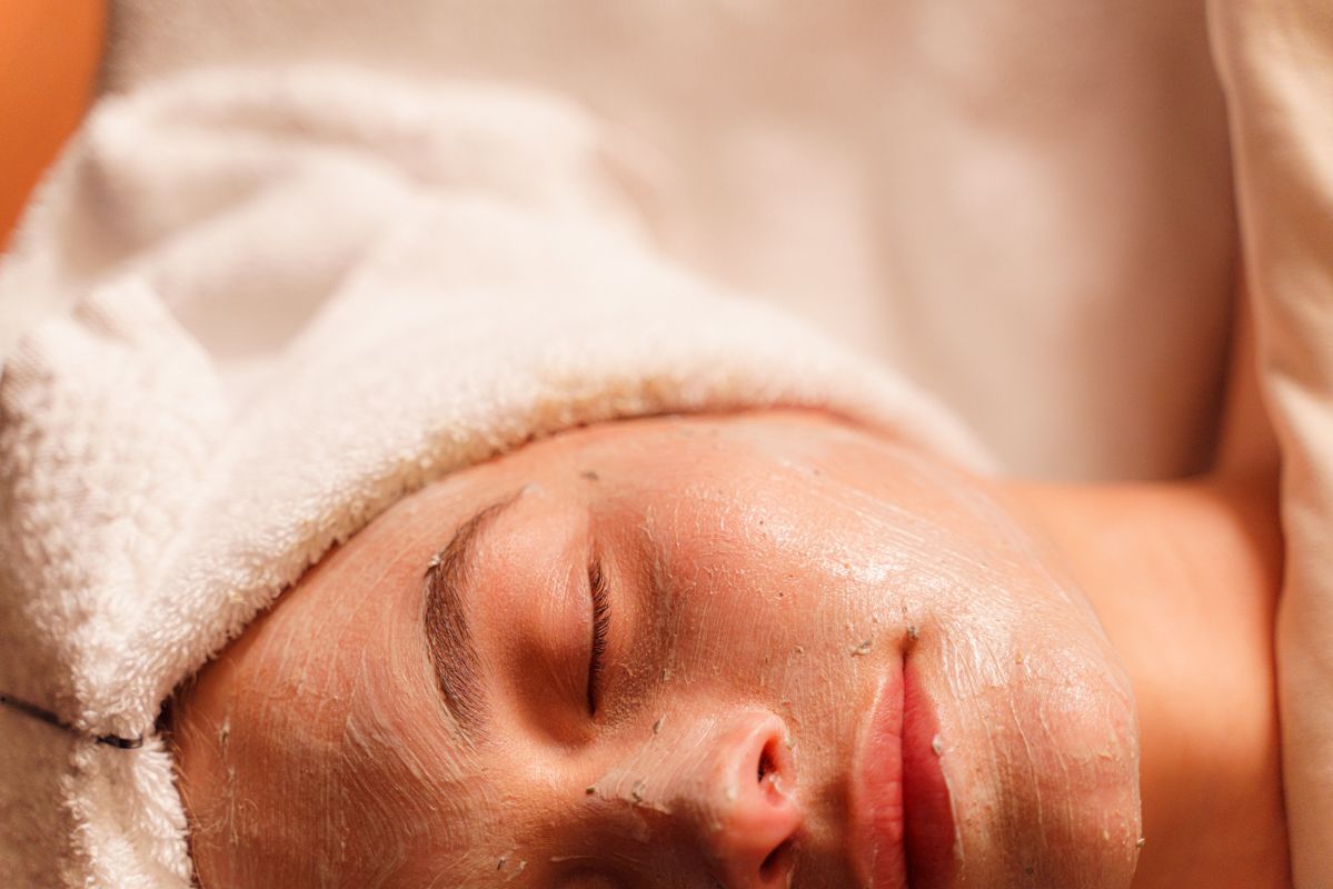 woman getting a facial