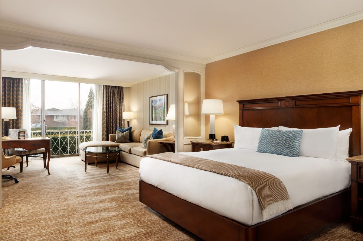 Garden Premium King hotel room