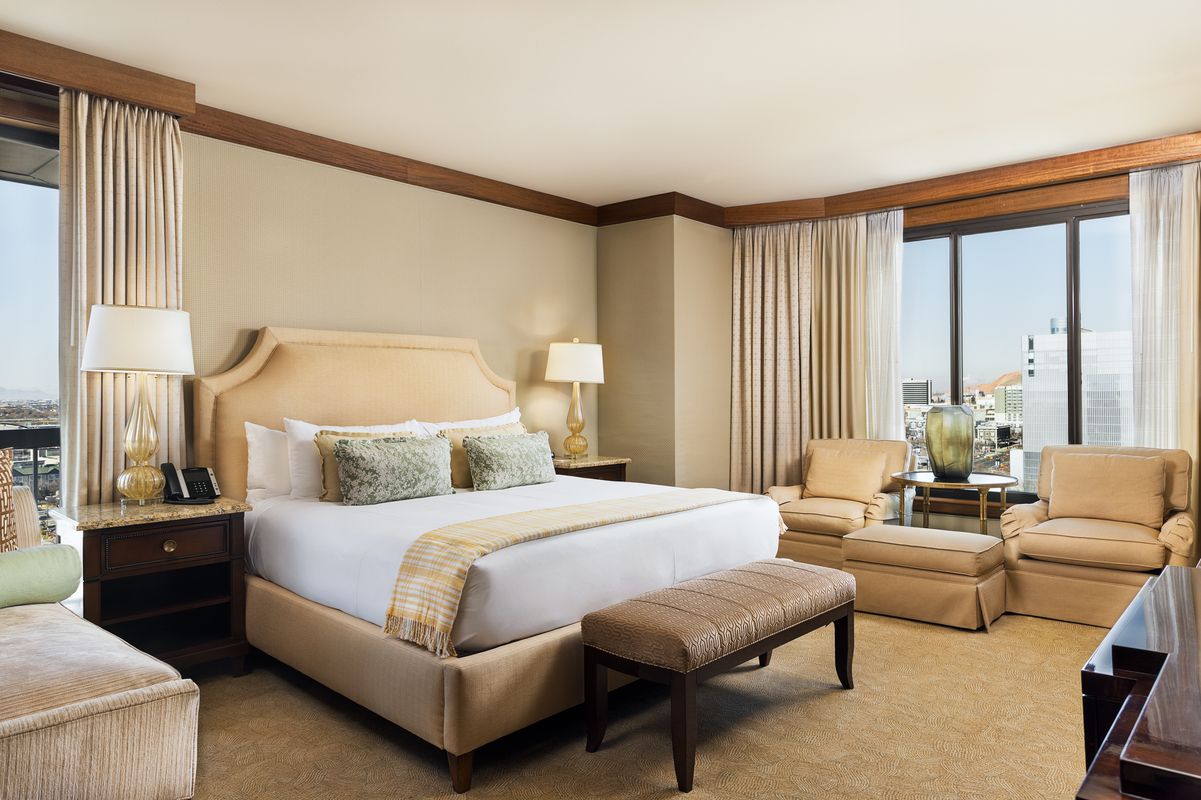 Presidential Suite bedroom