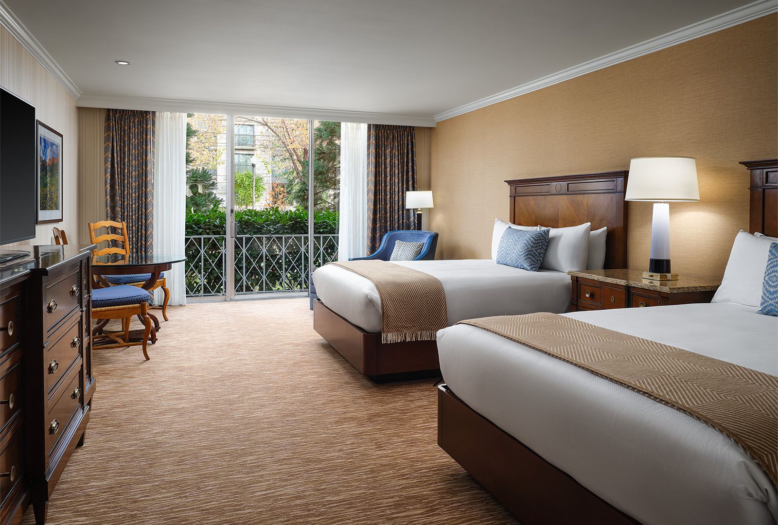 LA SLC Garden Premiere Double Queen Room